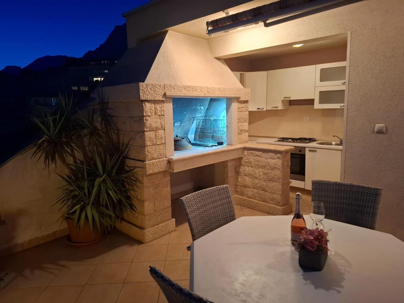 Happy Basset Terrace Apartman Makarska Kültér fotó